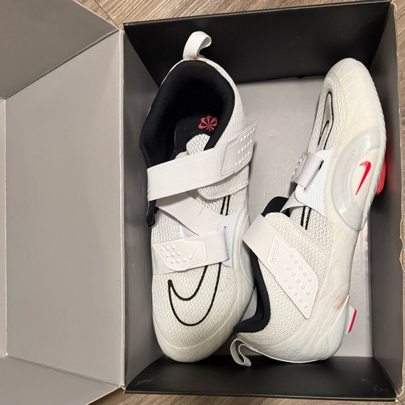 Nike SuperRep Cycle 2 Next Nature Inc Peloton attachments - Picture 5 of 7